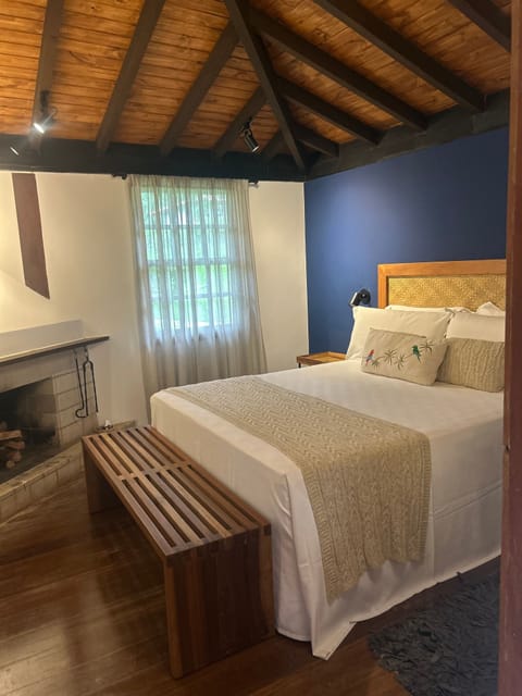 Standard Chalet, Courtyard View | 1 bedroom, minibar, in-room safe, desk