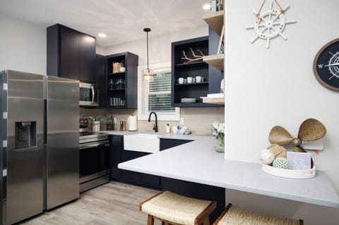 Full size kitchen ready for any meal you’d like to prepare. Stocked with coffee and all the basic cooking needs.