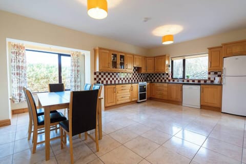 575cf06e 998f 4e00 975b 859638ee6c01