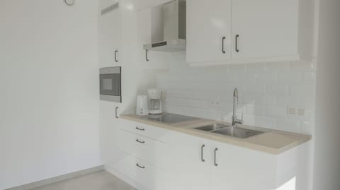 Superior Apartment, Mobility Accessible, Garden View | Laptop workspace, soundproofing, iron/ironing board, free WiFi