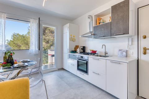 Kitchen and dining area