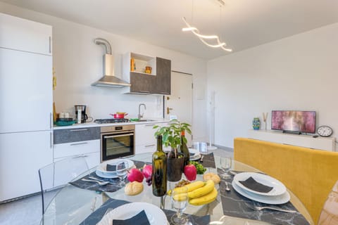 Kitchen and dining area