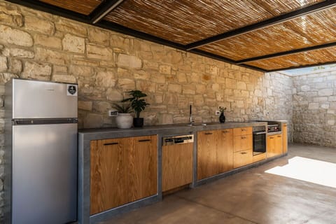 Balcony / Terrace / Patio, Outdoor