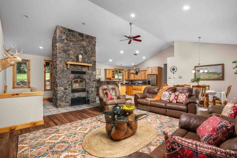 Welcome to the Mount Richmond Manor. We hope we get to host you at this one of a kind wine country retreat. Please reach out with any questions.