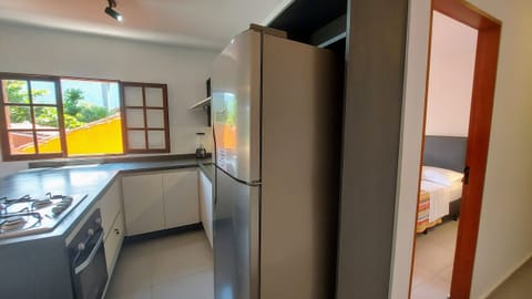 Kitchen or kitchenette,Dining area