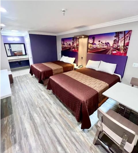Superior Double Room | Desk, laptop workspace, free WiFi