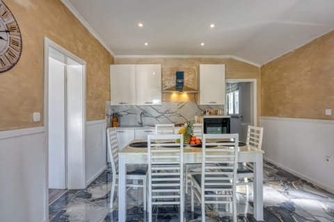 Kitchen and dining area