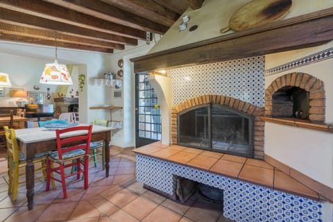 Villa, Garden View | Private kitchen | Fridge, microwave, oven, stovetop