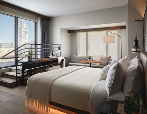 Terrace Studio Suite | Premium bedding, down comforters, pillowtop beds, minibar