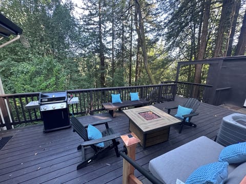 Outdoor deck in the redwoods