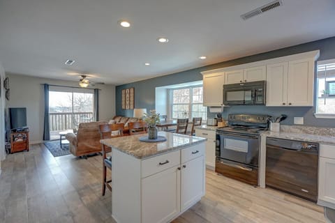Spacious, bright, and perfect for slow mornings over coffee or relaxed dinners after exploring Table Rock Lake or downtown Branson