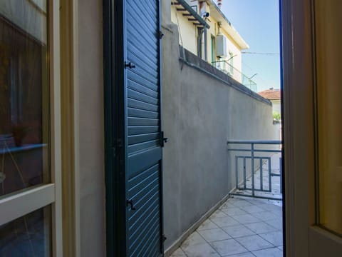 Swimming Pool, Outdoor Furniture, Resort, Sunlounger, Shade, Hotel, Resort Town, Thermae, Eco Hotel, Umbrella