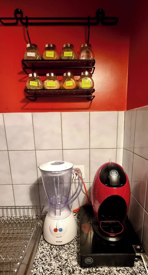 Apartment, 1 Bedroom | Coffee and/or coffee maker