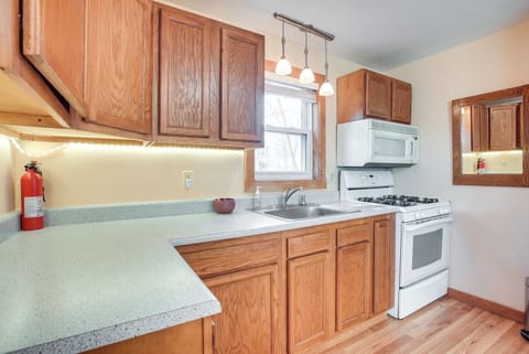 Apartment (1 Bedroom) | Interior