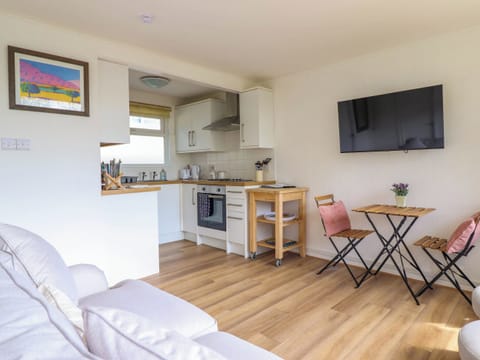 Cottage | Living area