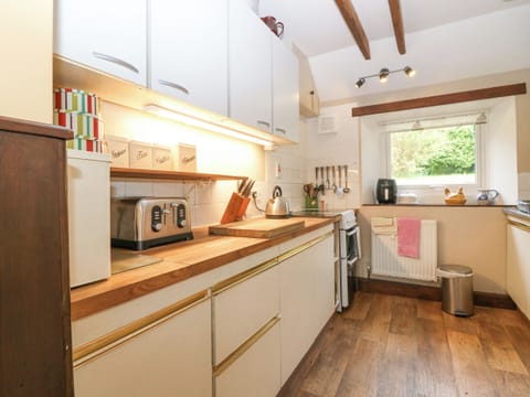 Fridge, dishwasher, electric kettle, toaster