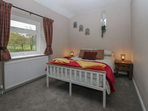 3 bedrooms, individually decorated, individually furnished, free WiFi