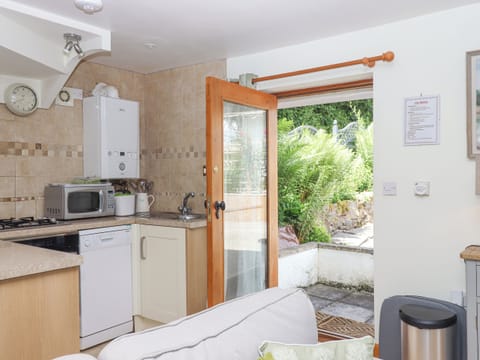 Fridge, dishwasher, electric kettle, toaster