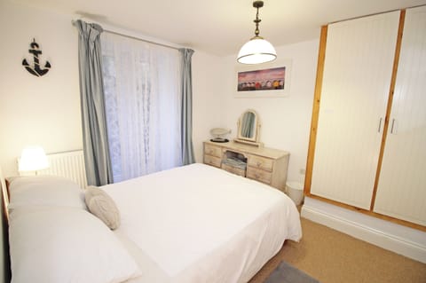 1 bedroom, individually decorated, individually furnished, free WiFi