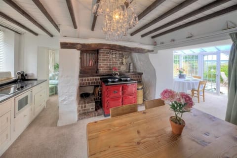 Fridge, dishwasher, electric kettle, toaster