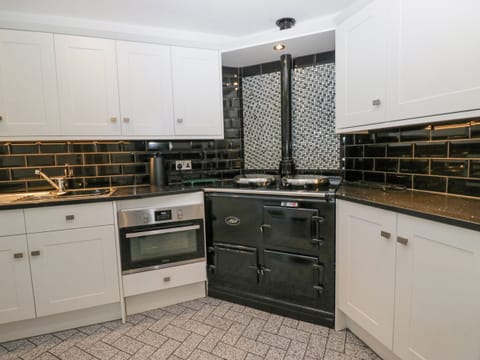 Fridge, dishwasher, electric kettle, toaster