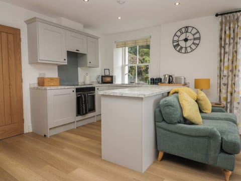 Fridge, dishwasher, electric kettle, toaster