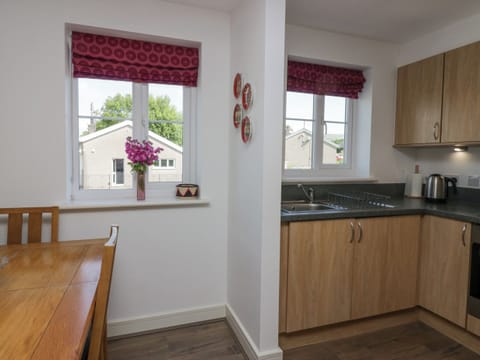 Fridge, electric kettle, toaster, cookware/dishes/utensils