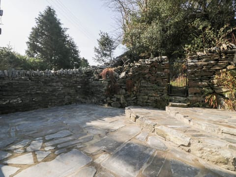 Cottage | Property grounds