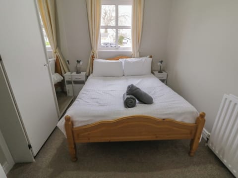 3 bedrooms, individually decorated, individually furnished, free WiFi