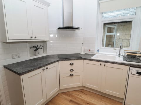 Fridge, dishwasher, electric kettle, toaster