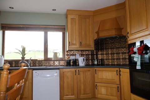 C4bfe274 be26 4d86 8a0a e6636ed0fd40