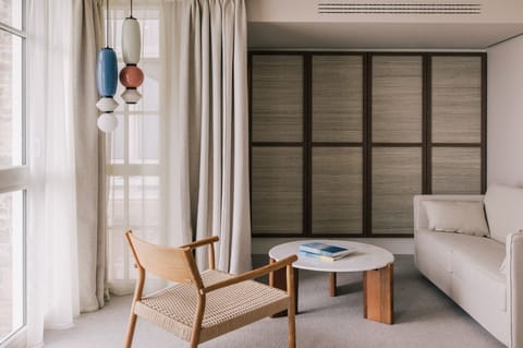 Chambre Triple Junior (Espace unique avec lit et canapé-lit) | Free WiFi