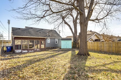 Fenced-In Yard | Screened Porch
