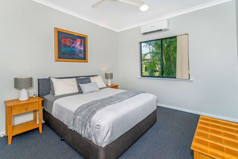 Suite, 1 Bedroom, Non Smoking | 1 bedroom, desk, laptop workspace, iron/ironing board