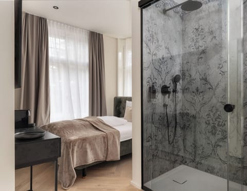 Standard Single Room | Free WiFi, bed sheets