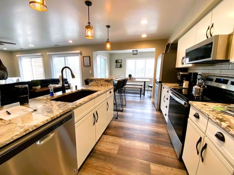 277080153 717752042929056 5492078181137172766 n