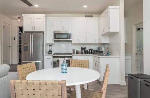 Apartment | Private kitchen | Coffee/tea maker