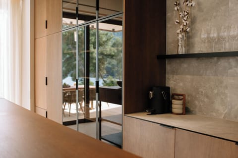 Panoramic Villa | Private kitchen | Highchair