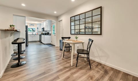 Great morning coffee spot!