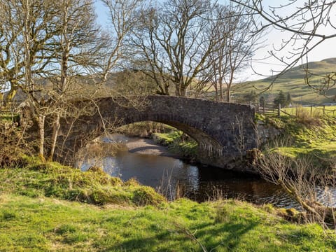 Bridge, Arch Bridge, Arch, Rock, Natural Landscape, Watercourse, Bank, Stream, Devil'S Bridge, Aqueduct