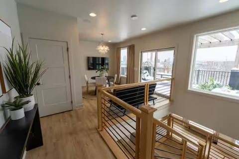 Top floor entertainment space to patio