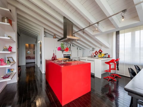 Swimming Pool, Resort, Composite Material, Recreation, Leisure, Shade, Vacation, Resort Town, Leisure Centre