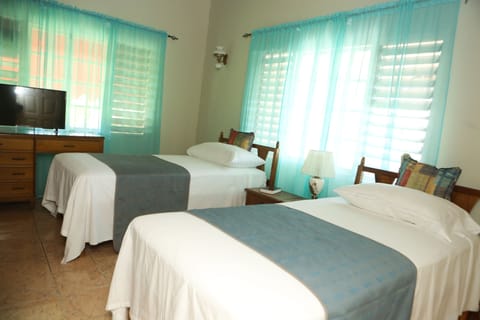 Business Double or Twin Room | Premium bedding, individually decorated, individually furnished, desk