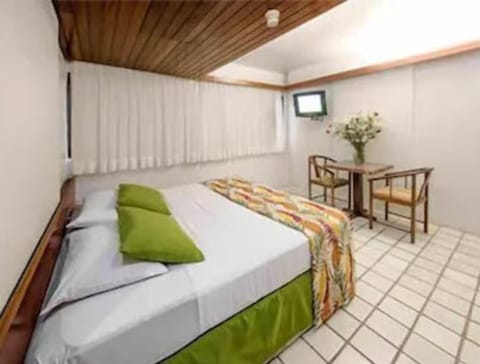 Standard Room | Minibar, desk, free WiFi, bed sheets