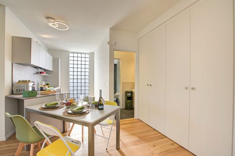 Kitchen and dining area