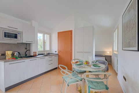 Kitchen and dining area