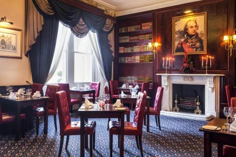 Entrance / Reception