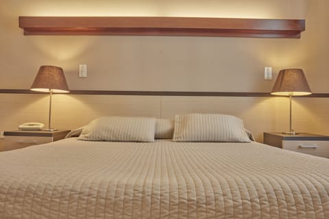 Double or Twin Room, Partial Sea View | In-room safe, desk, blackout drapes, soundproofing