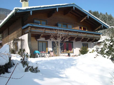 Holiday Home Exterior [winter]