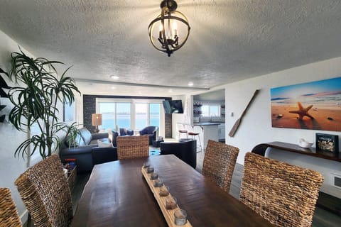 Large dining room table to gather around.